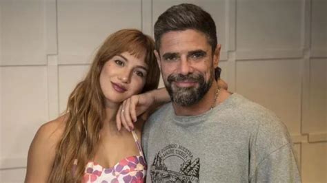 luciano castro corte de pelo|Flor Vigna quiso probar un nuevo color de pelo y se puso en.